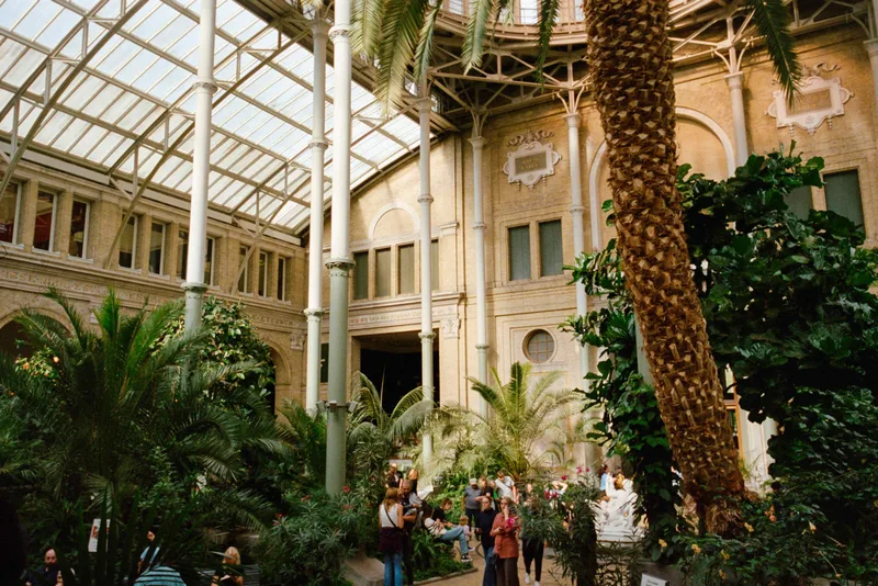 Glyptotek, Copenhagen shot on Kodak Portra 400 with a Contax G1, developed at Processus, by Léa Anoufa