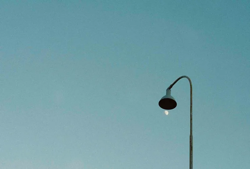 Moonlight shot on Kodak UltraMax 400 with a Nikon FM2, developed at Götaplatsen foto, by Green