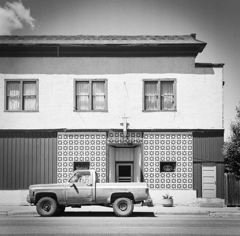 Film photo shot on Ilford HP5 Plus 400 with a Yashica C, developed at Print Refinery, by Tom