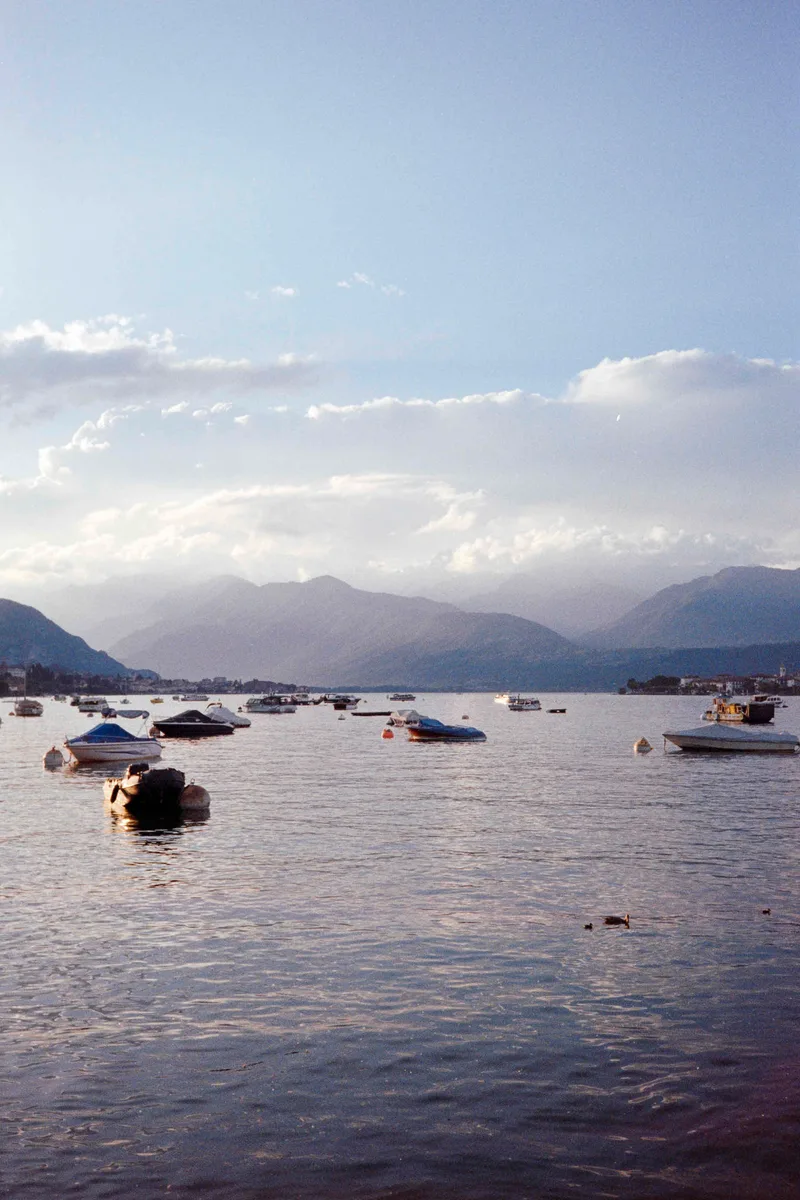 Lakeside shot on Kodak UltraMax 400 with a Leica Mini, developed at Home / Self-Developed, by Mateusz Goliath