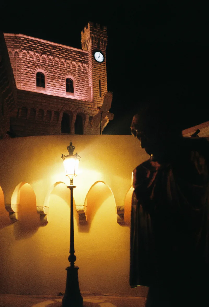 Film photo shot on Kodak UltraMax 400 with a Olympus AF-1 Super, developed at Chambre Noire Nice, by Steph