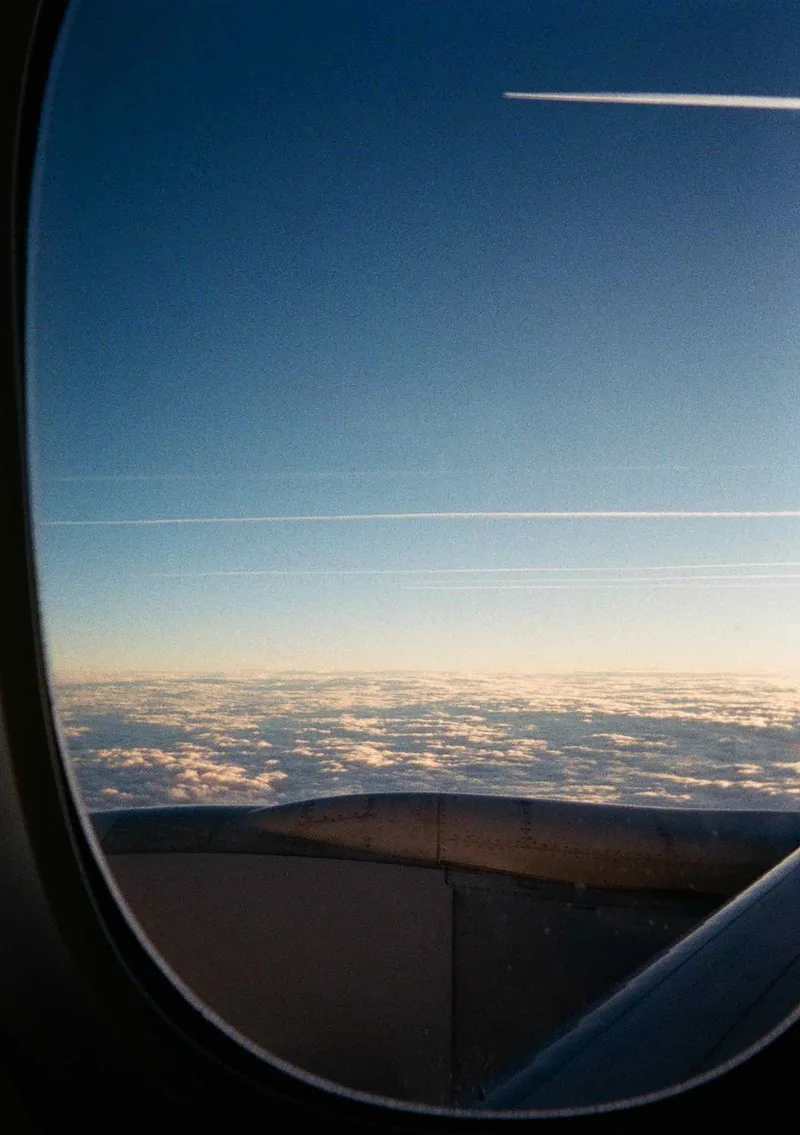 Flying together shot on Kodak UltraMax 400 with a Kodak Ektar H35, by Shan