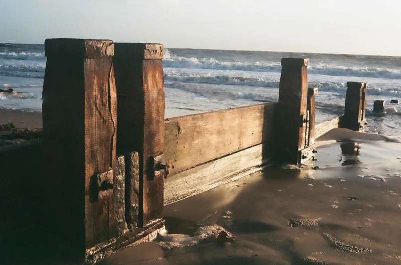Old groyne shot on Fujifilm Superia 200 with a Yashica Electro 35, developed at Exmouth Photo Services, by Matt Duriez