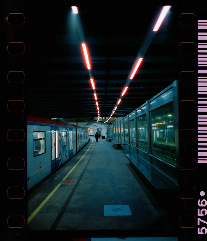 Film photo shot on Cinestill 800T with a Lomo LC-A, by Mike