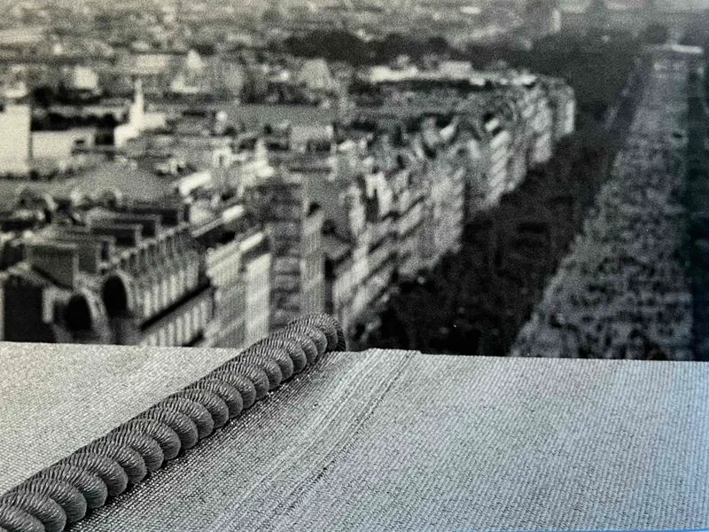 L’arc de Christo shot on Agfa APX 400 with a Nikkormat FT2, by David