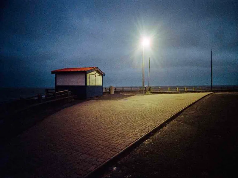 Opale 7 shot on Kodak Portra 800 with a Leica IIIF, by Raynald