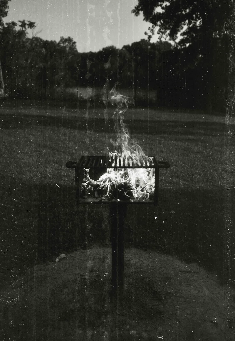 Film photo shot on Arista EDU Ultra 400 with a Canon EOS 650, by Luke