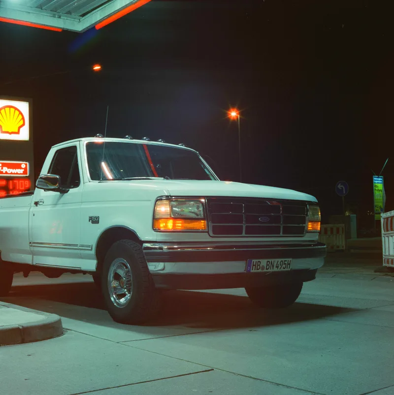 Classic shot on Cinestill 800T with a Kiev 60, developed at Safelight, by Tim