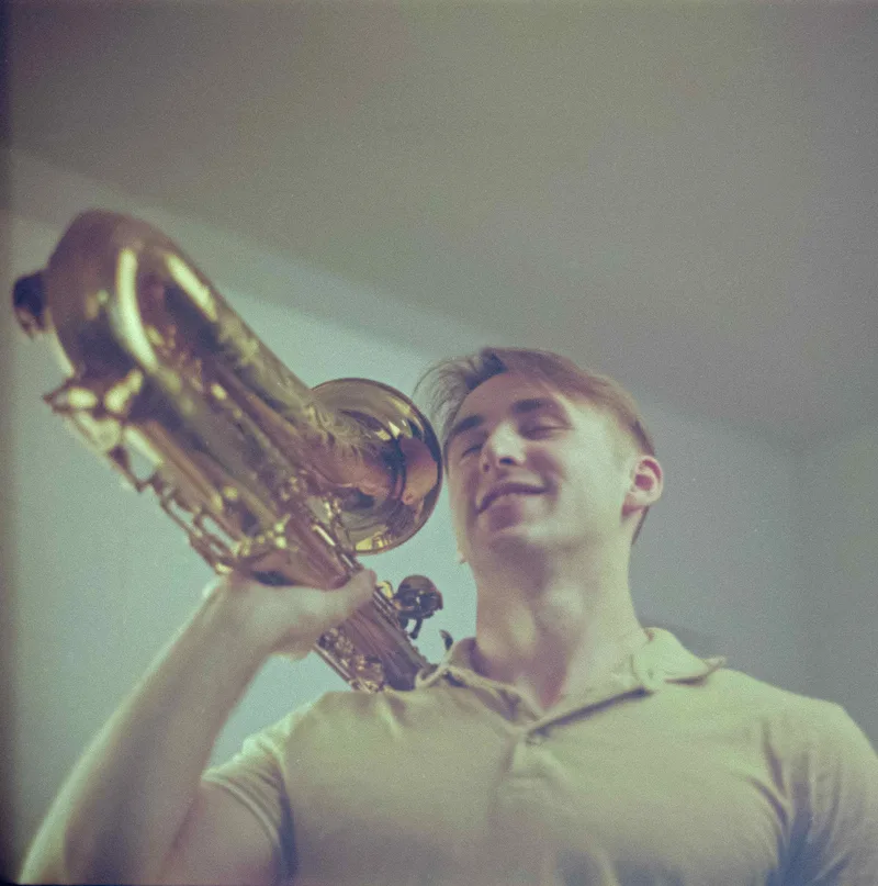 Jazz no. 4 shot on Kodak Portra 400 with a Kiev 6C, developed at Home / Self-Developed, by 35mm_of_Alex