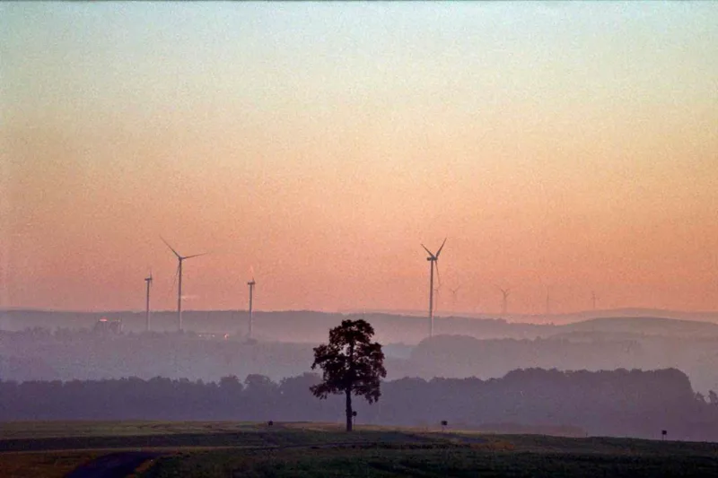 Foggy Sunrise shot on Kodak Gold 200 with a Praktica MTL5B, developed at DM Fotoparadies, by Chris Böhnke