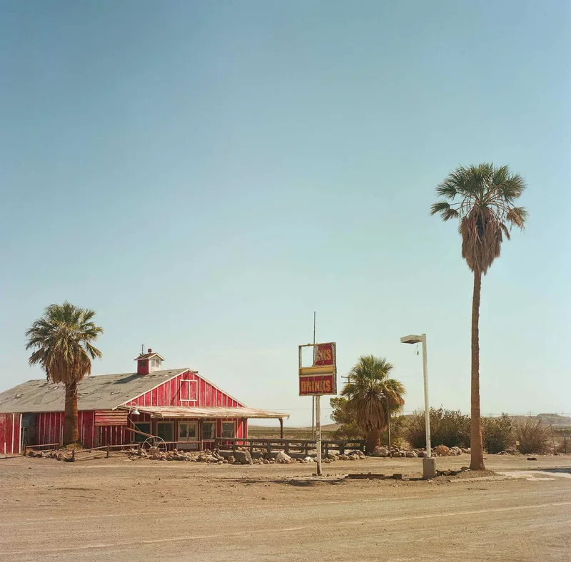 Somewhere in central California. shot on Kodak Portra 160 with a Yashica Mat 124G, developed at Bay Photo Lab, by gregor egan