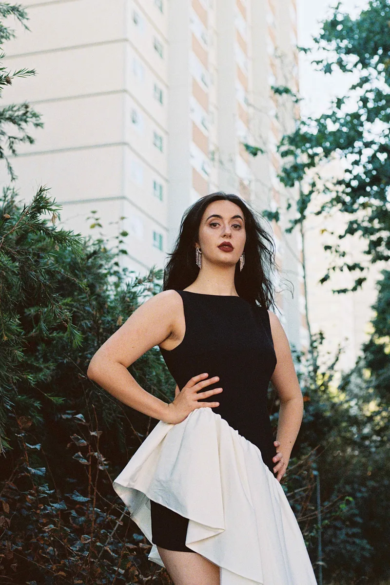 Street Fashion shot on Kodak Portra 800 with a Canon EOS 100, developed at Film Never Die, by Nandha
