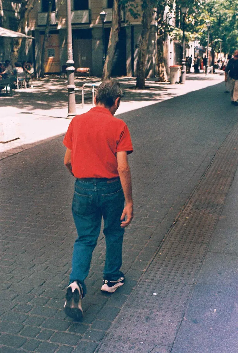 Film photo shot on Lucky C200 with a Yashica J5, by elosie