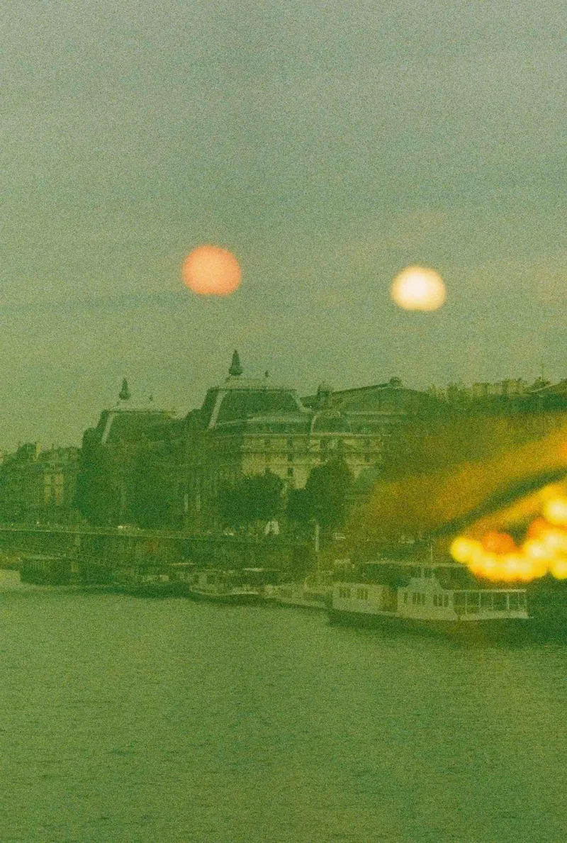 Musée d’Orsay shot on Kodak Portra 160 with a Olympus OM-10, developed at PhotoVision Prints, by Fleur H