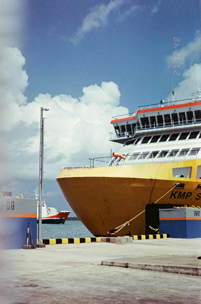 Time to depart shot on Kodak Vision 3 250D with a Nikon F60, by Andhika Soreng