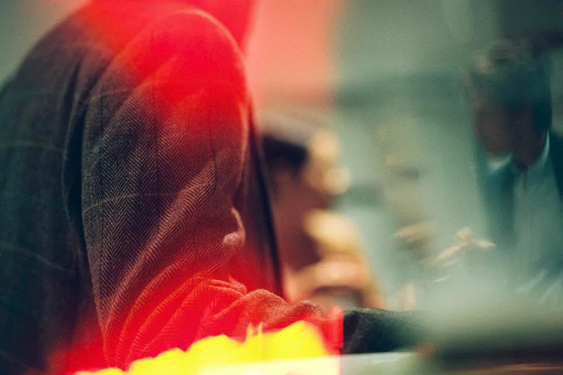 Jacket. shot on Kodak Portra 400 with a Canon EOS 3000, developed at La Peliculera, by Ragonar