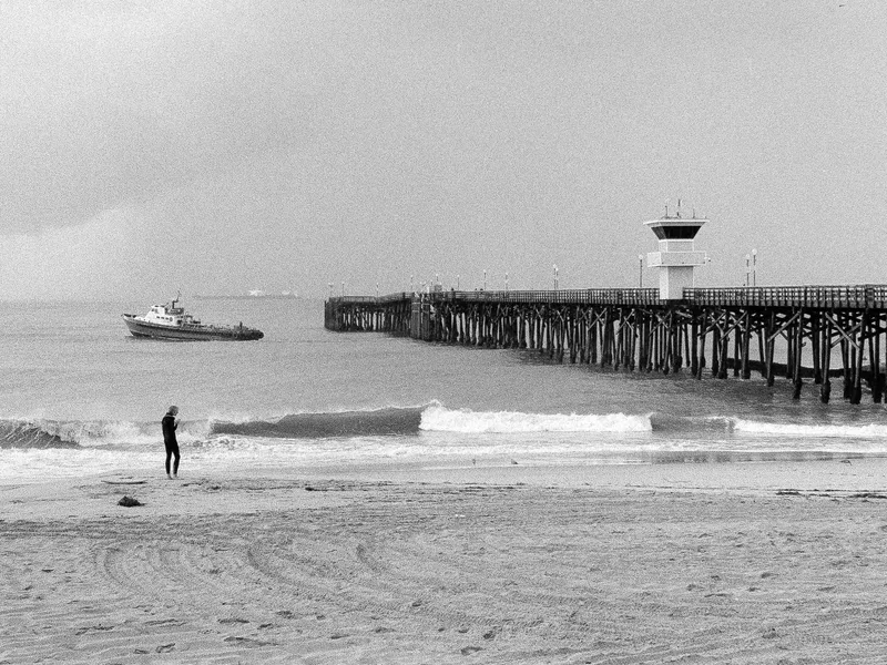 Film photo shot on Ilford HP5 Plus 400 with a Olympus OM-4, developed at Fromex, by Richard Cannata