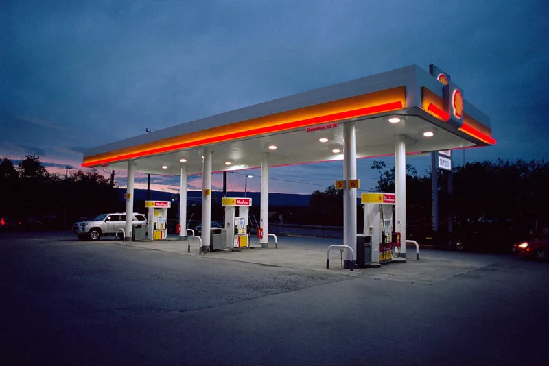 Shell shot on Kodak Portra 160 with a Minolta Maxxum 7000, by Evan Land