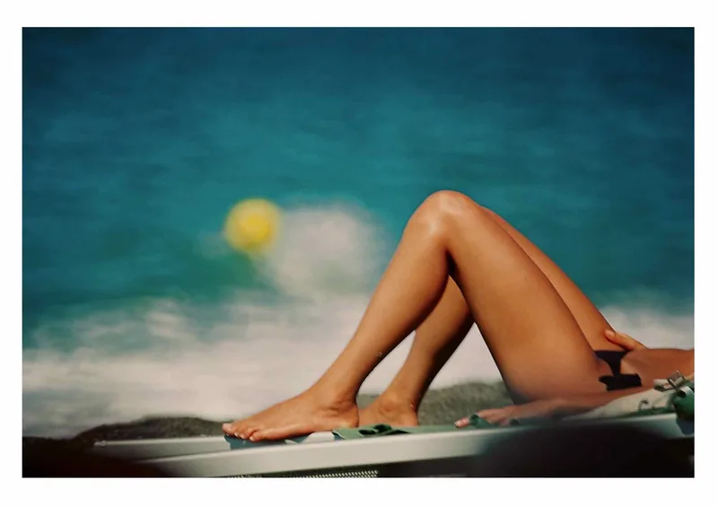Hot legs shot on Kodak Ektar 100 with a Canon FTb QL, developed at Studio Baxton, by Federico Rossetto