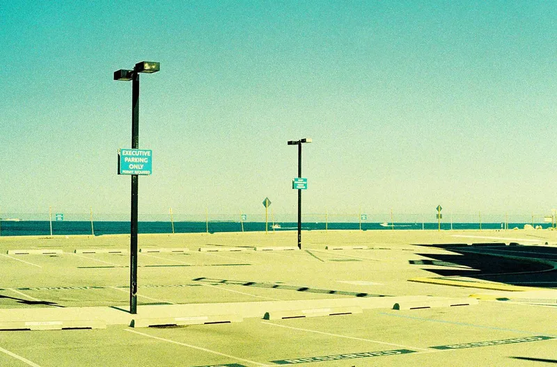 Emptiness shot on Fujifilm Provia 400F with a Pentax SV-1, by Matt