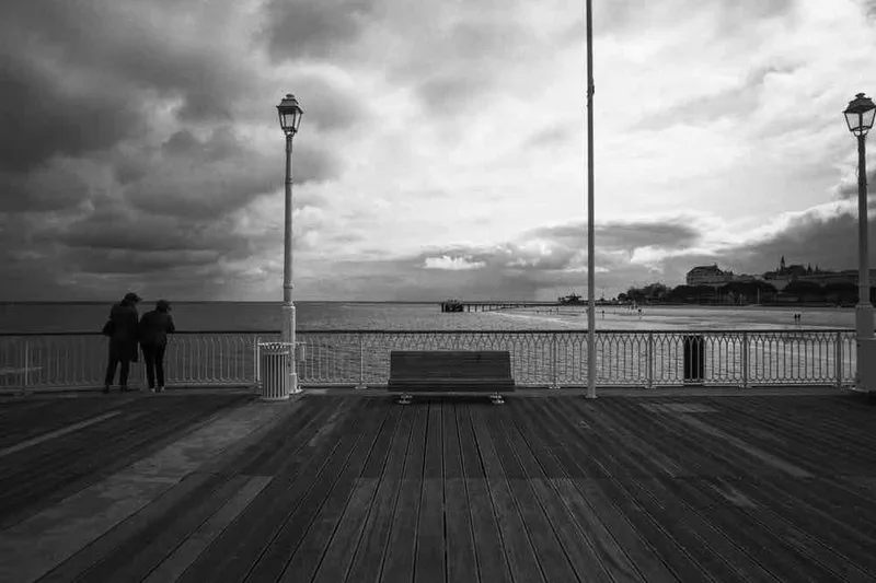 Arcachon shot on Ilford Delta 100 with a Ricoh GR21, developed at Photo Signe Des Temps, by Paul