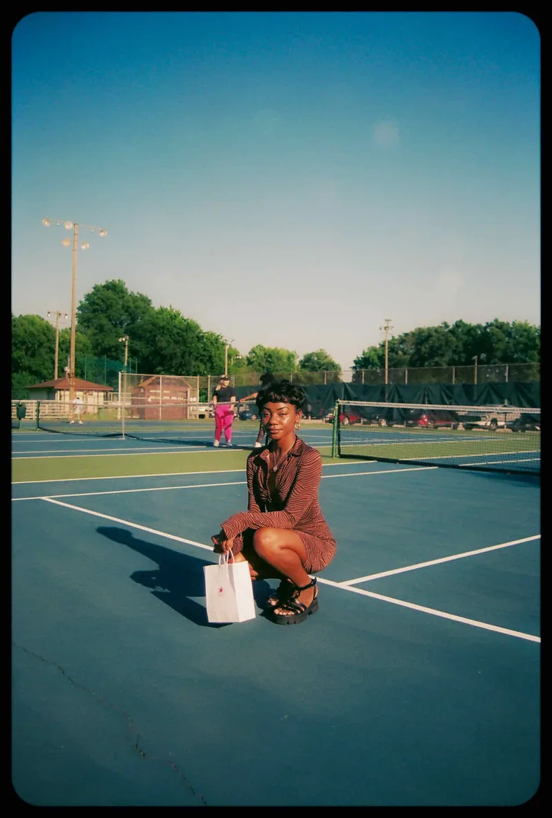 TENNIS ON FILM shot on Fujifilm Superia Premium 400 with a Nikon F501 AF, by Jon❤️🔥