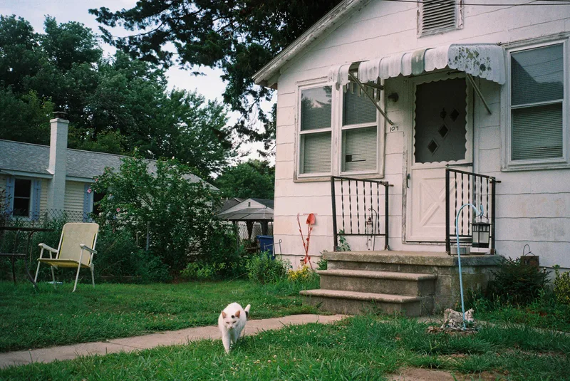 Villas shot on Kodak Portra 400 with a Canon Sure Shot Supreme, by Liam