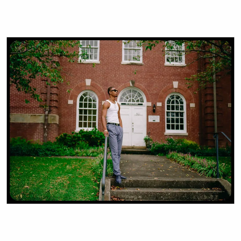 Churchill downs shot on Kodak Gold 200 with a Mamiya M645 1000s, by Marcus