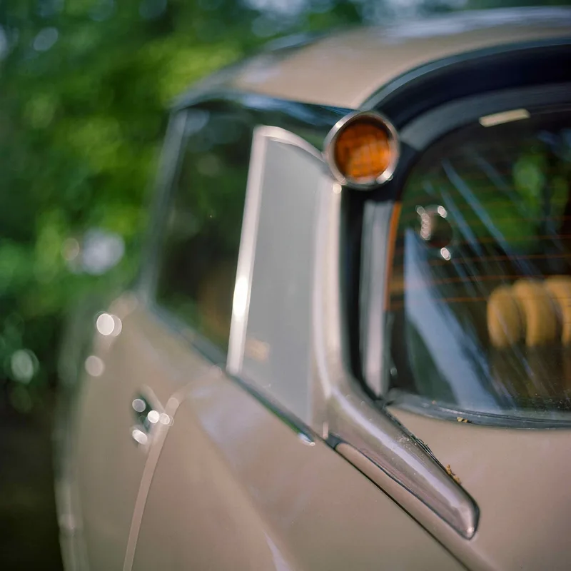 Citroën DS shot on Kodak Portra 400 with a Kiev 88CM, developed at Home / Self-Developed, by Peter Segers
