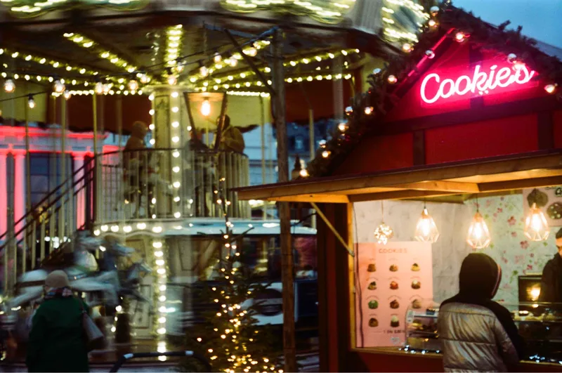 Christmas market shot on Kodak Portra 400 with a Kodak Retina1a, developed at DevbyJannis, by Robster lobster