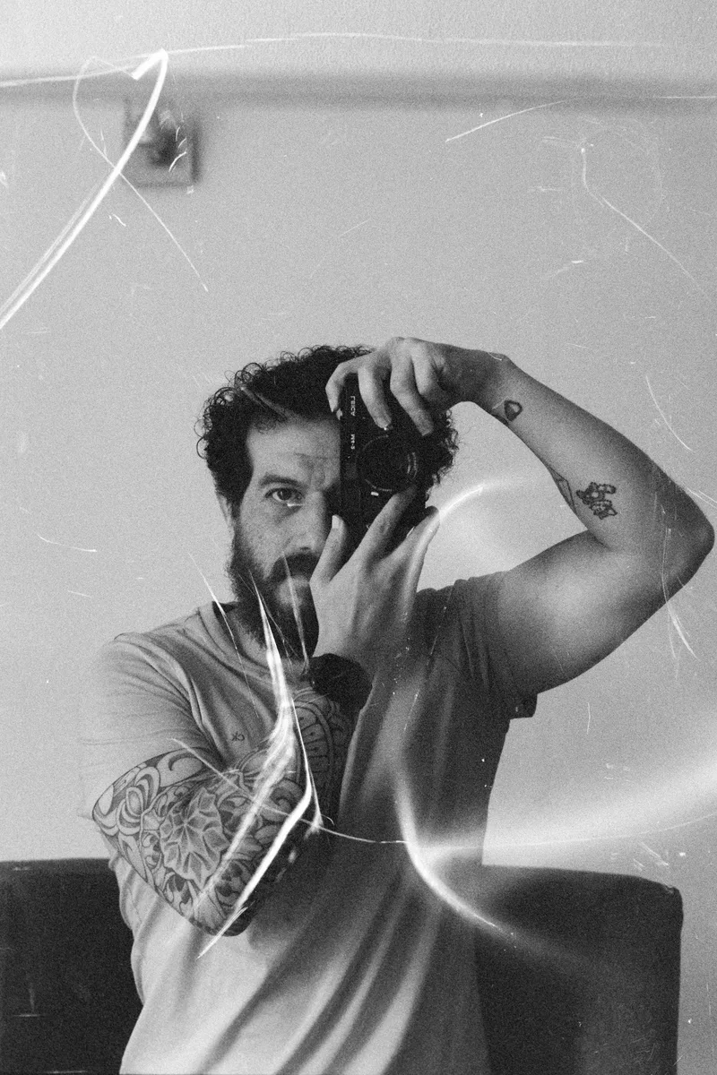 Me shot on Ilford HP5 Plus 400 with a Leica M4-2, by Oscar Quiroz