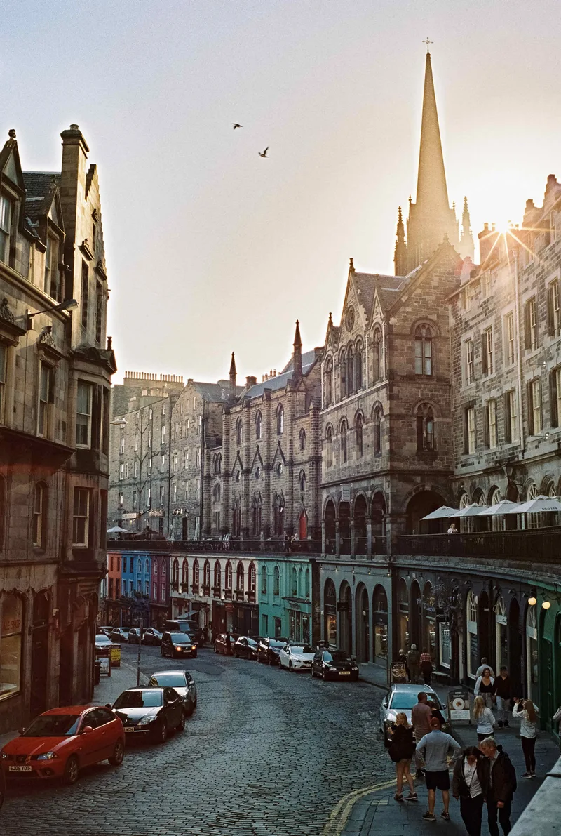 Edinburgh shot on Kodak Portra 400 with a Leica M6, developed at MeinFilmLab, by kleinbildfilm