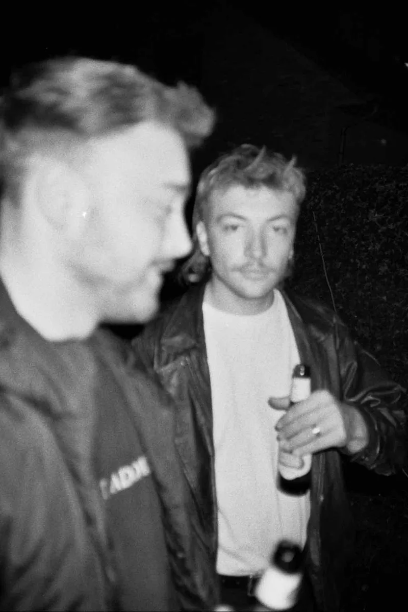 Untitled shot on Ilford Delta 400 with a Chinon Auto 3001, by Sebs