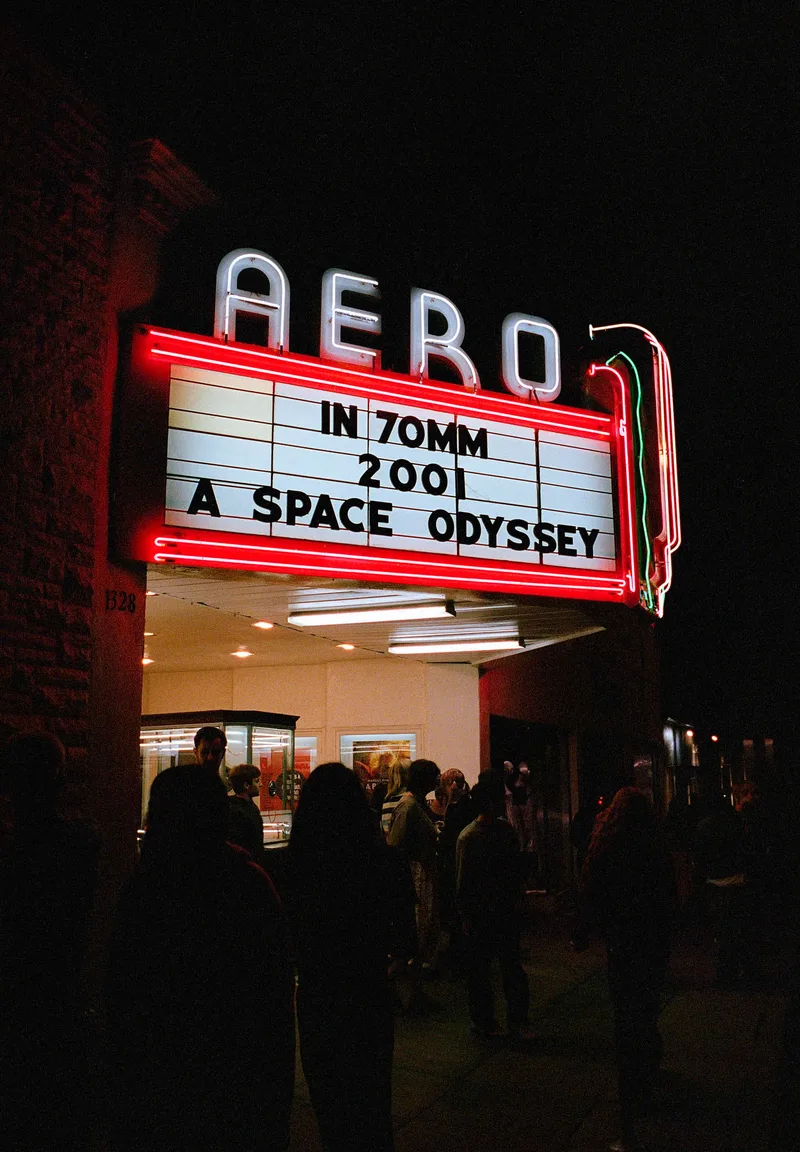 Night cinema shot on Kodak Portra 400 with a Leica M6, developed at Berry Photo Lab, by Carlos Cortes