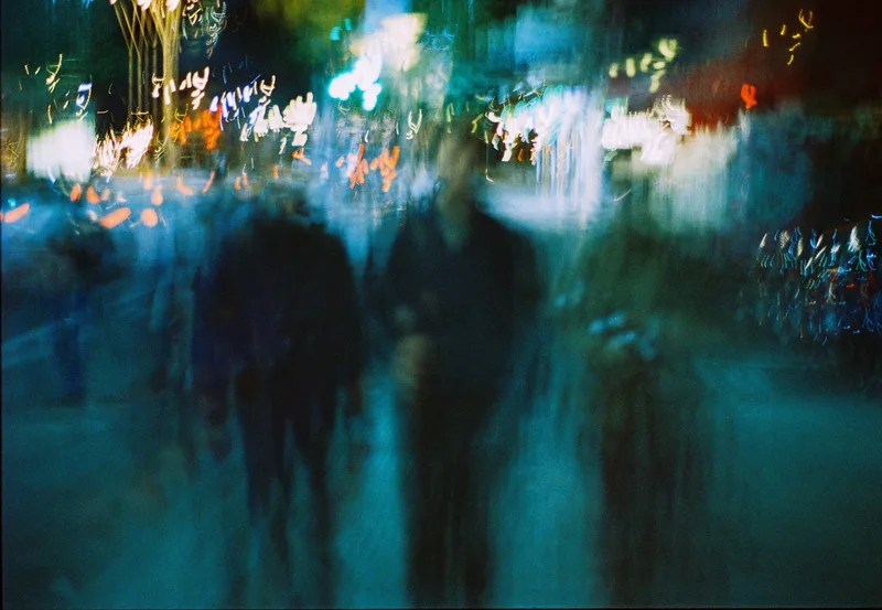 Nocturnios shot on Kodak UltraMax 400 with a Nikon F4s, developed at Fotototal, by Nando.Uruguay