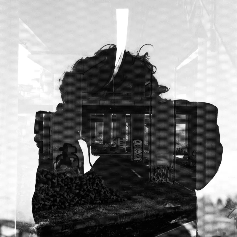 Film photo shot on Ilford HP5 Plus 400 with a Ricohflex New Dia, developed at Home / Self-Developed, by pavle