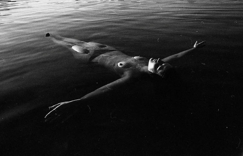 Film photo shot on Ilford Kentmere Pan 100 with a Pentax LX, developed at Fotolabor Görner Dresden, by Lizy