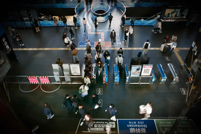 Ticket Gates・改札口 shot on Fujifilm Superia Premium 400 with a Nikon FM3A, developed at Foto House K / フォトハウスK, by Daniel Sofer
