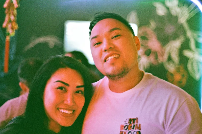 couple at bar shot on Kodak UltraMax 400 with a Konica Autoreflex TC, developed at San Marcos Film Lab, by HB/FRANKENPAN