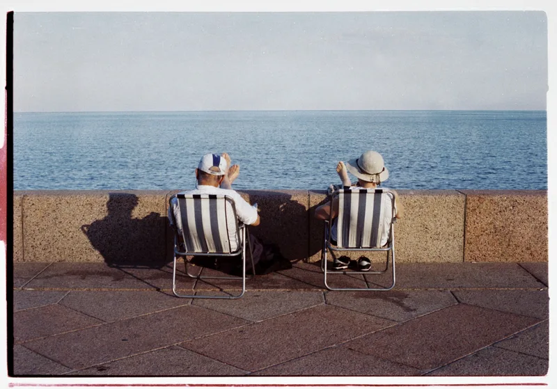 pataleando shot on Kodak Vision3 250D with a Nikon F3, developed at Fotototal, by Nando.Uruguay