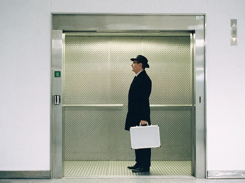 3rd Floor shot on Kodak Portra 400 with a Leica M7, by Rafel Ross