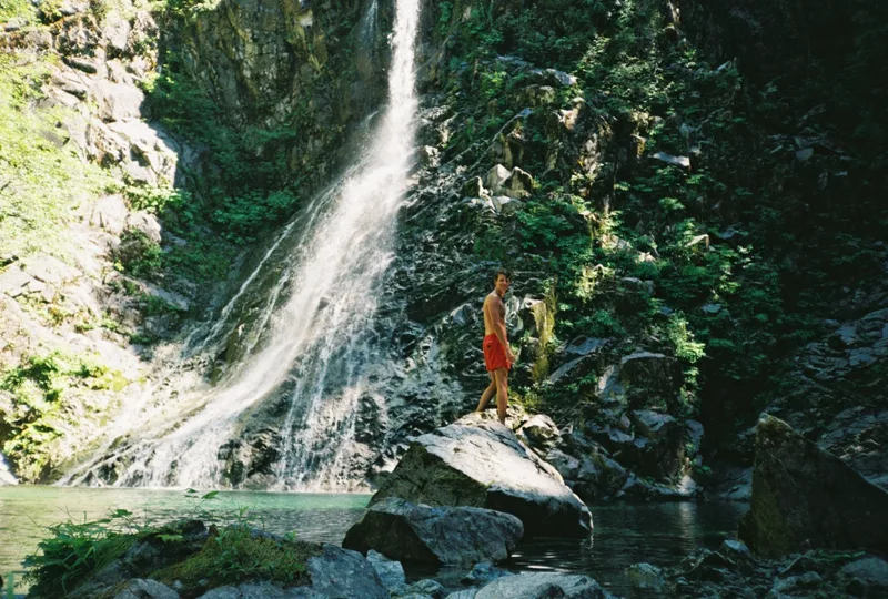 waterfall van isle shot on Kodak Gold 200 with a Canon Prima 4, by Niklas