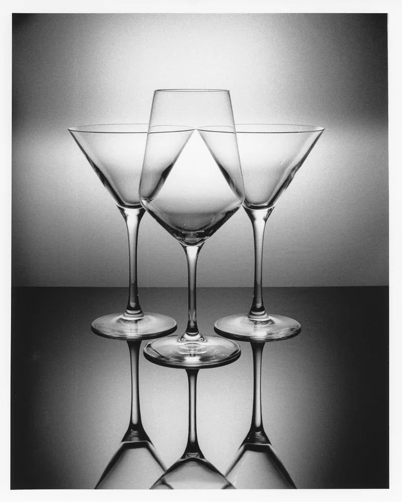 Having a drink? shot on Ilford HP5 Plus 400 with a Minolta Dynax, developed at Home / Self-Developed, by Luc Béliveau